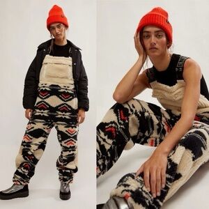 NWOT Free People Movement Hit The Slopes Printed Salopette